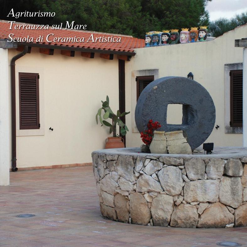 Apartment Terrauzza Sul Mare Di Renata Emmolo Syracuse